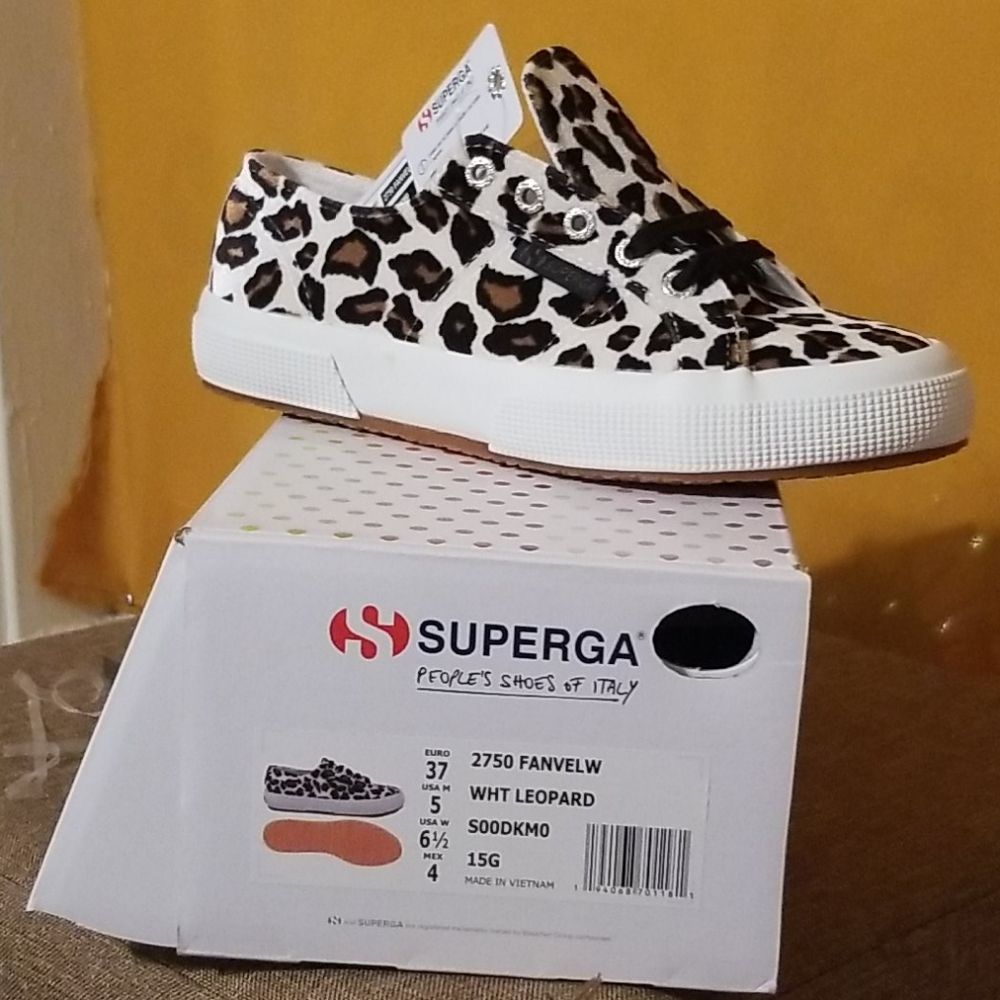 NIB Superga shoes